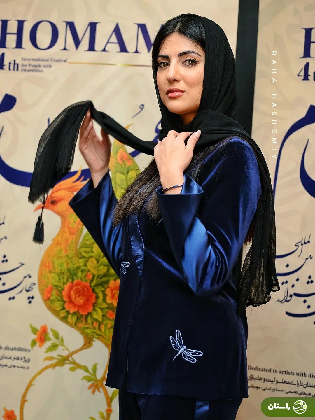 (عکس) «هلیا امامی» با استایل شیک و مخملی و رنگ سورمهای در اختتامیه جشنواره همام