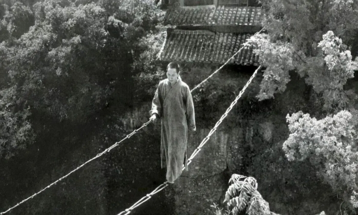 عجیب‌ترین مسیر جهان برای رسیدن به یک کتابخانه + تصاویر