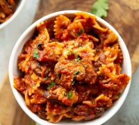 شام امشب با من: طعم متفاوت ایتالیا؛ پاستا گوجه‌ای بدون گوشت و مرغ؛ یک غذای سالم و فوری