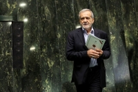 پزشکیان: بودجه امسال را طوری طراحی کنید که معیشت مردم در اولویت باشد