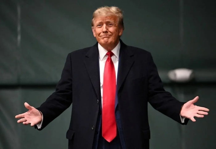 کاسبی ترامپ از پارکینگ‌های جام جهانی!