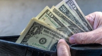 سقوط شبانه قیمت دلار آزاد امروز 9 بهمن 1404 | دلار یک ساعته 10 هزارتومان ریخت!