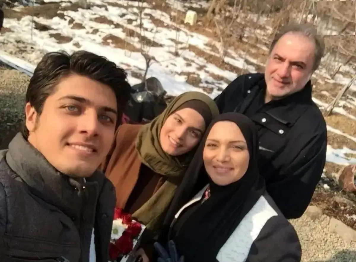 Screenshot_20260201_234956_Gallery