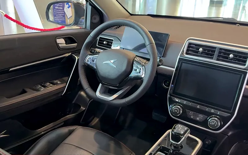 رونمایی از هاچ‌بک ملی