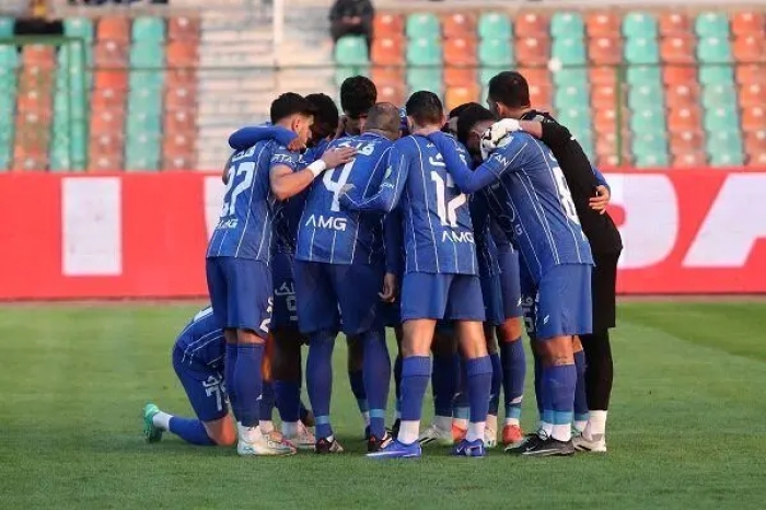 آقایان در تلویزیون به جای حمایت «پوست موز» زیر پای استقلال می‌اندازند/ در خانه الحسین مشخص می‌شود کت تن کیست