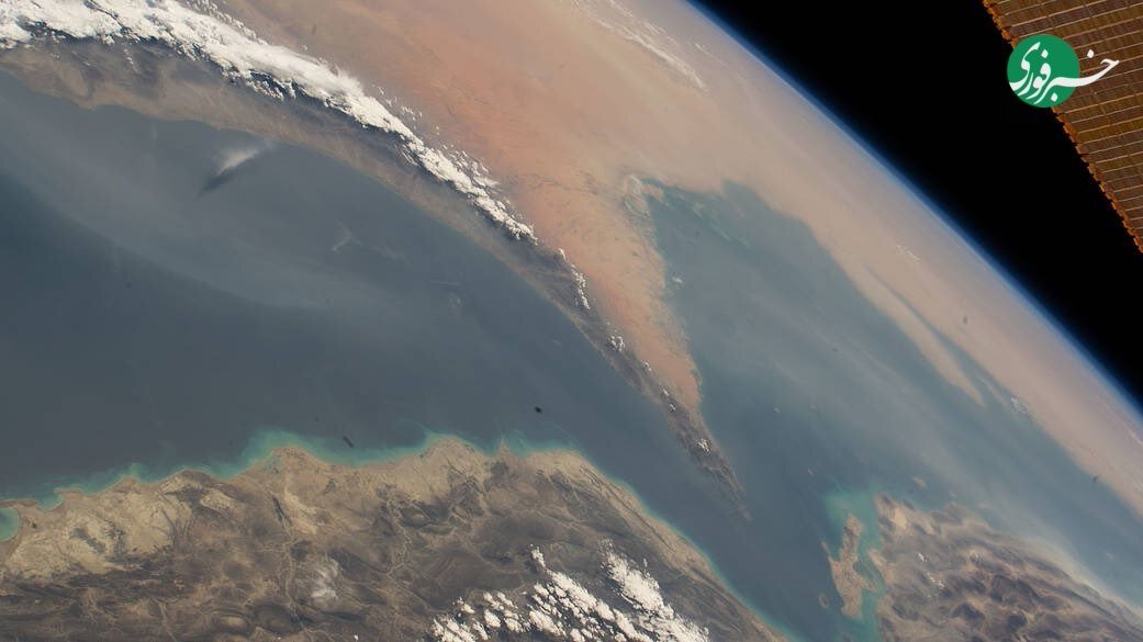 عکس | تصویری زیبا از تنگه هرمز؛ ثبت شده بر فراز خلیج فارس