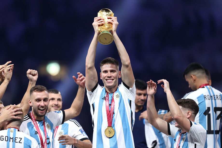 2456404