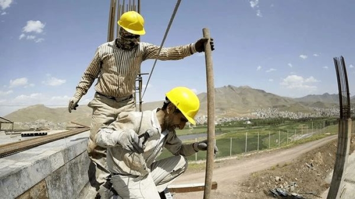 خبر مهم درباره ترمیم حقوق کارگران | مبلغ بن کارگری و حق تاهل افزایش می‌یابد؟