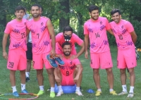 شروع مربیگری مهاجم استقلال مقابل هزاران تماشاگر!