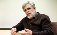 انتقاد مهاجری از فراخوان نمایندگان مجلس/ همیشه در اقیانوس هپروت غوطه میخوریم