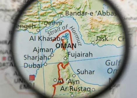 آغاز جلسات ایران و عمان دربار تنگۀ هرمز