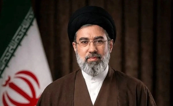 رهبر انقلاب: احقاق حقوق تضعیف‌شده ملت ایران باید پیگیری شود