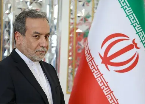هشدار عراقچی درباره دخالت در مدیریت تنگه هرمز