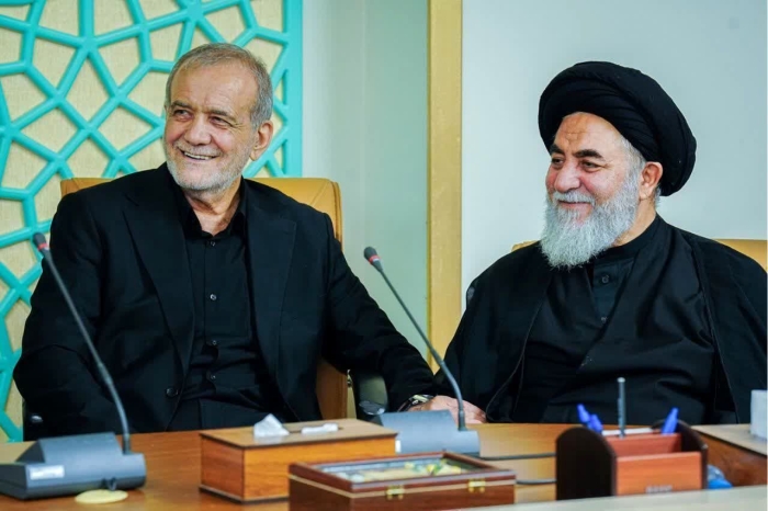 پزشکیان با تولیت مسجد مقدس جمکران دیدار کرد