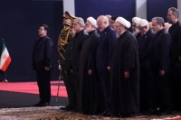 سران قوا در مراسم ادای احترام به پیکر رهبر شهید