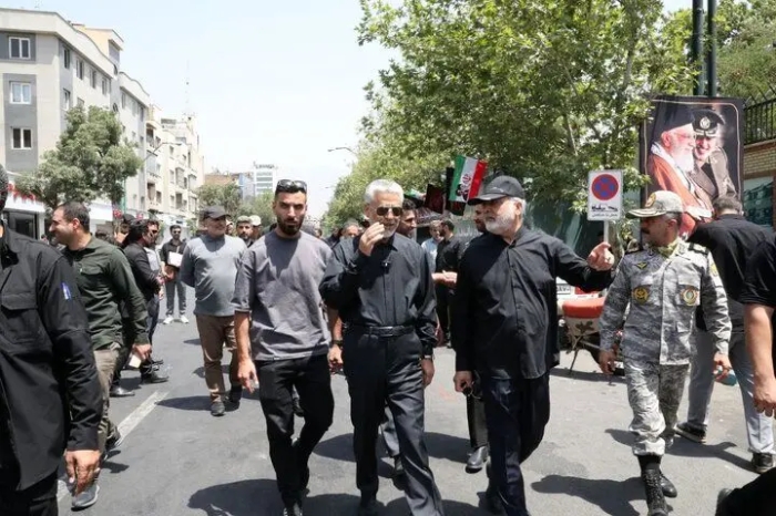 دریادار سیاری: امروز شاهد حجم گسترده و میلیونی ملت قهرمان و ولایتمدار ایران هستیم