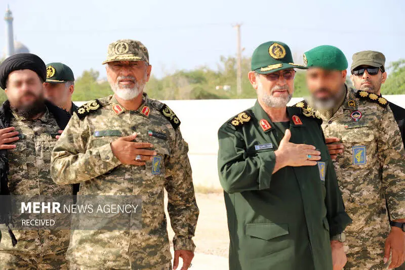 عظمایی