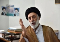 هادی خامنه ای: اصراری برای ملاقات با اعضای درجه یک خانواده برادر شهیدم ندارم