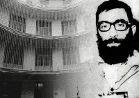 عینک رهبر شهید که ترس ندارد!
