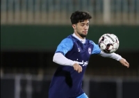 خسروی در چادرملو ماندنی شد