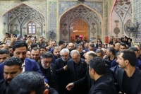 تصاویری از پزشکیان در حرم امیرالمومنین (ع)