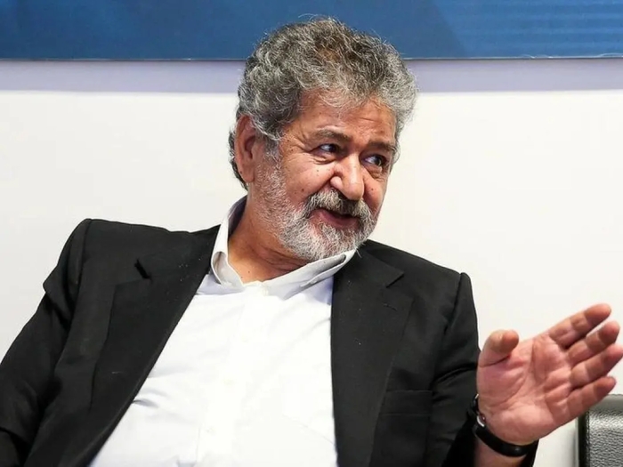 با یکی دو بازی او را قضاوت نکنید/ عابدینی: تارتار تاکتیک و فوتبال را می‌فهمد