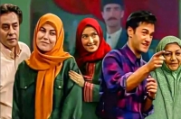 چهره شیک و متفاوت مهرانه مهین‌ترابی در 68 سالگی؛ عاطفه «خانه سبز» همچنان خوش‌استایل!