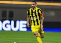احمد نور با لباس قرمز دور از پرسپولیس (عکس)