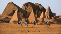 تصاویر شگفت‌انگیز از اهرام باستانی سودان در دل صحرا + عکس