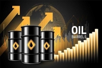 واکنش بازار به خبر مذاکرات ایران و آمریکا/ قیمت نفت گران شد؟
