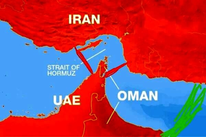 ادعای وزیر آمریکایی /انتقال 15 میلیون بشکه نفت از تنگه هرمز