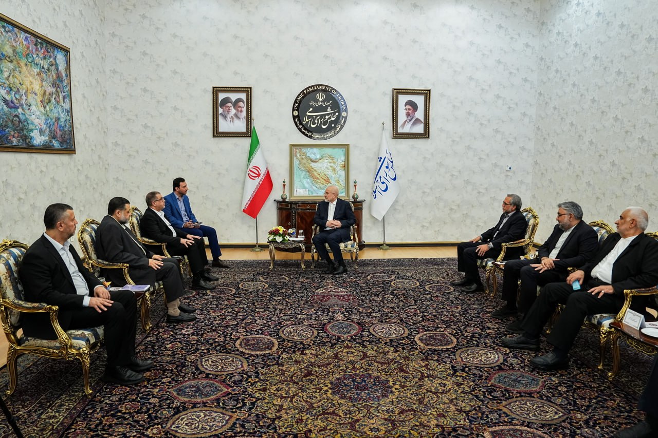 تصاویر: دیدار و گفت‌وگو باسم نعیم با قالیباف