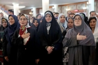 سلفی همسر عراقچی، دختر پزشکیان و فاطمه مهاجرانی در نمایشگاه خیریه انجمن دیپلماتیک بانوان/ لاله افتخاری هم بود