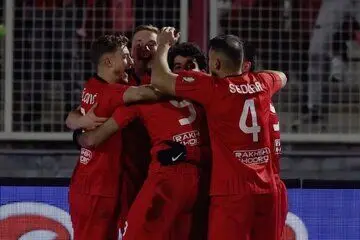 زمان بازی استقلال و تراکتور امروز پنجشنبه 16 مهر اعلام شد