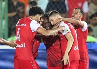 دیدار حساس در شهر قدس/ گزارش زنده: پرسپولیس 1 - صنعت نفت صفر