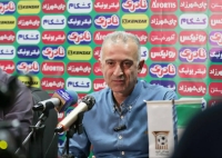 قبل از گل اول چادرملو روی بازیکن ما خطا شد/ کمالوند: گرفتن سه امتیاز به هر قیمتی ارزش ندارد