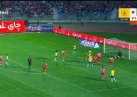 نجات دروازه پرسپولیس؛/ سیو درخشان نیازمند: بازوبند به او می‌آید! (عکس)