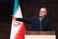 پزشکیان: در کنار مدافعان انسجام و عزت کشور می‌ایستم