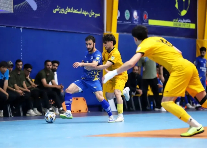 دندان‌های تیز برای فروپاشی سیرجانی ها؛/ آلارم هشدار برای صدرنشین لیگ برتر از درون تیم