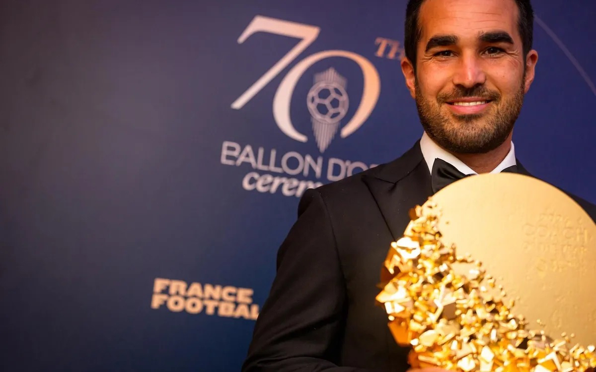 2555456